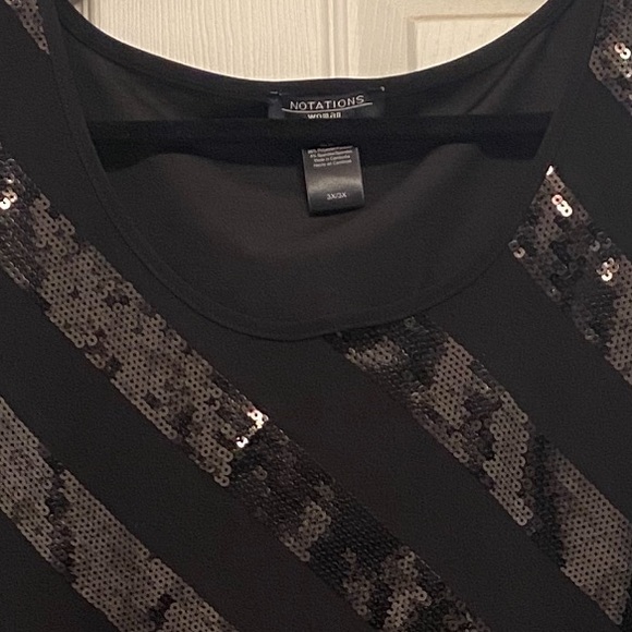 Beautiful Slanted Sequence Tank Top by Notations Woman - Picture 5 of 5